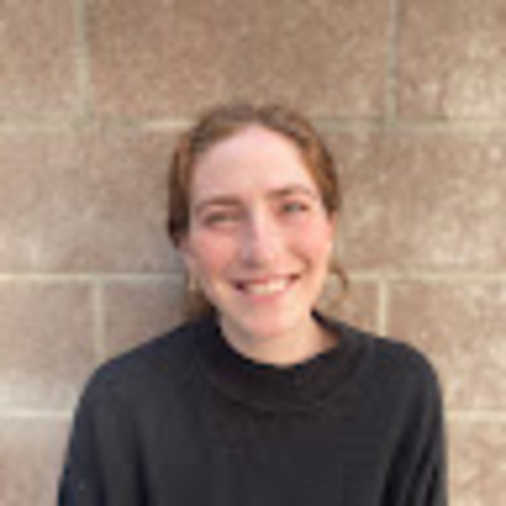 Meet your Posher, Leah